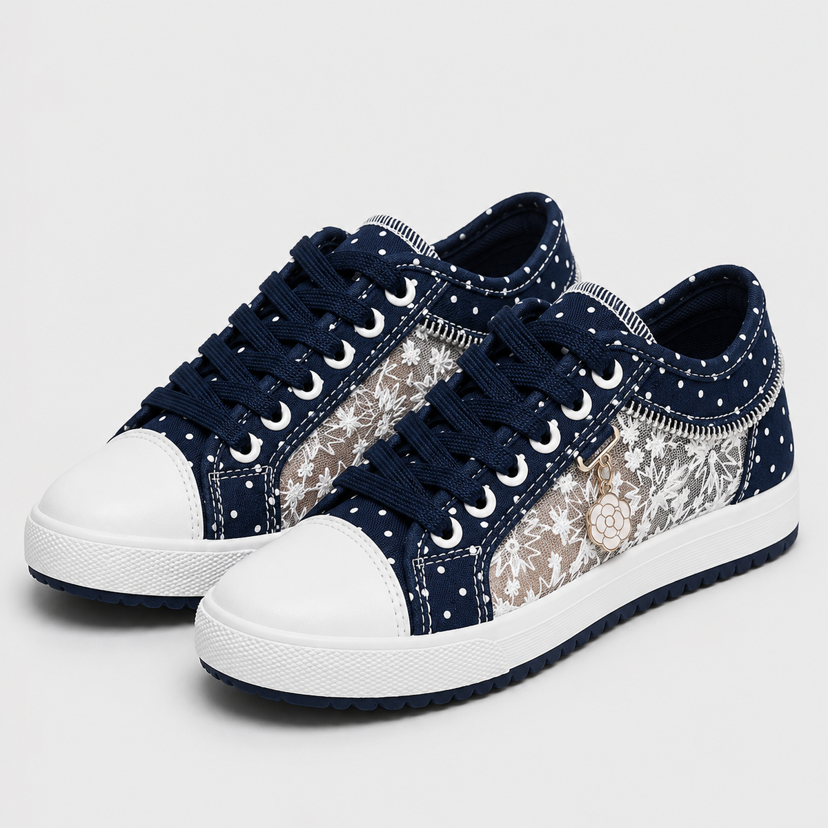 Sofia | Dame Hverdag Broderede Sneakers